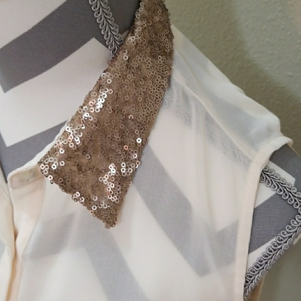 Shirt - Picture 3 of 5